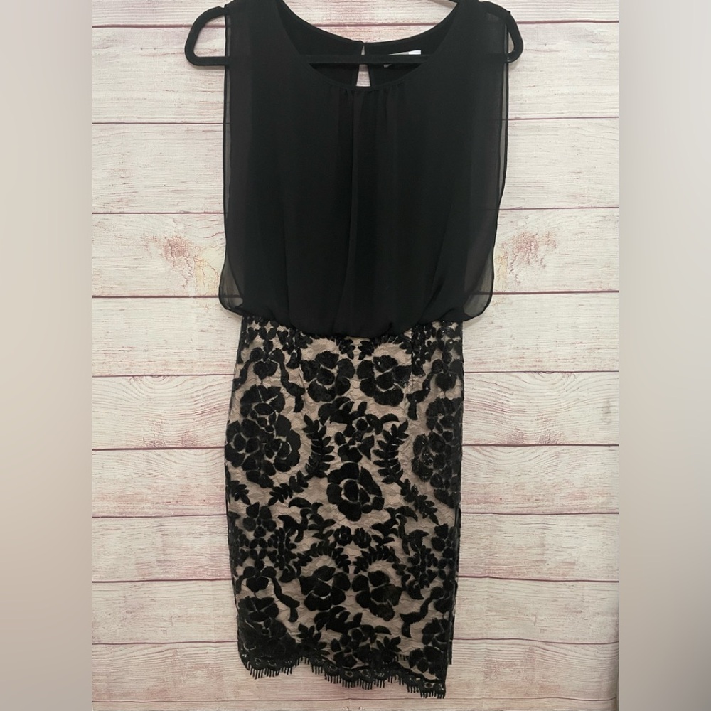 Calvin Klein Black Gold Womens Size 2 Chiffon Sequin Sheath Dress  Pre-owned